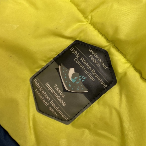 Columbia Boys Winter Coat. 10/12 - Picture 5 of 13